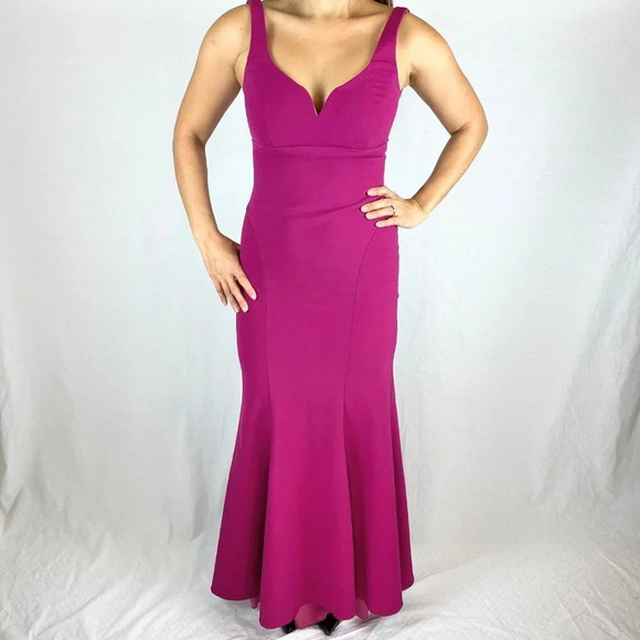 Nicole Miller Full Heart Dark Pink Formal Gown $420 - Picture 2 of 11